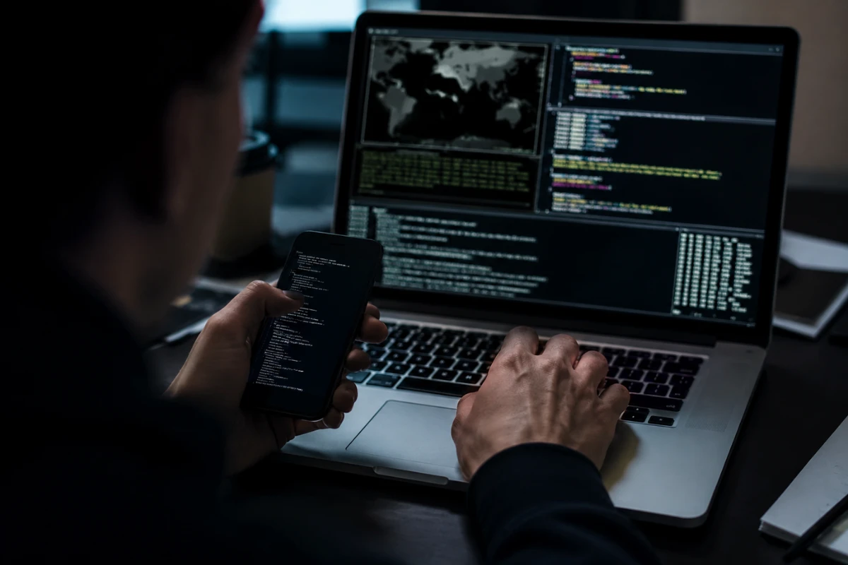 Cyberkriminalitet i 2026: De vanligste svindelmetodene og hvordan du beskytter deg